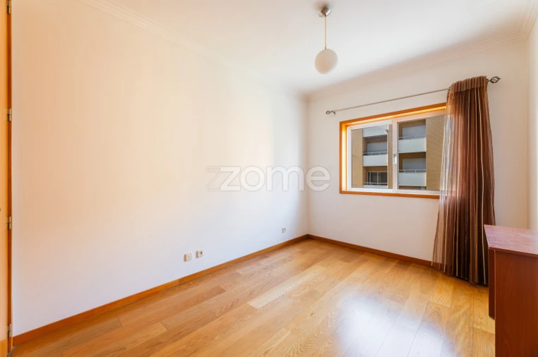 Apartamento T3 para Venda em Nogueira, Fraião e Lamaçães Foto 23