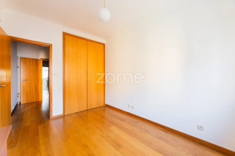 Apartamento T3 para Venda em Nogueira, Fraião e Lamaçães Foto 8