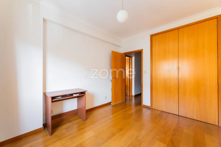 Apartamento T3 para Venda em Nogueira, Fraião e Lamaçães Foto 24