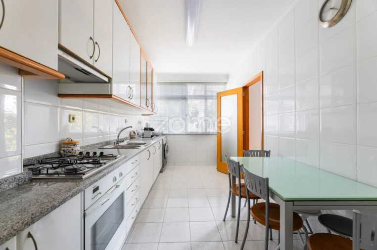 Apartamento T3 para Venda em Nogueira, Fraião e Lamaçães Foto 3