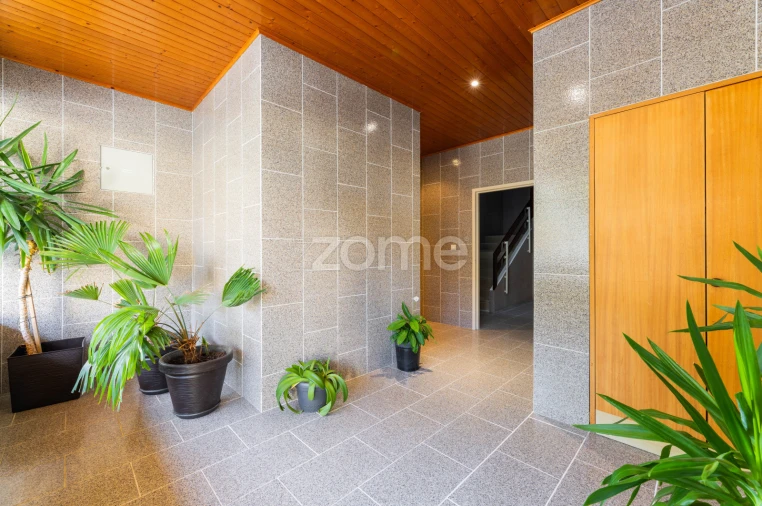 Apartamento T3 para Venda em Nogueira, Fraião e Lamaçães Foto 10