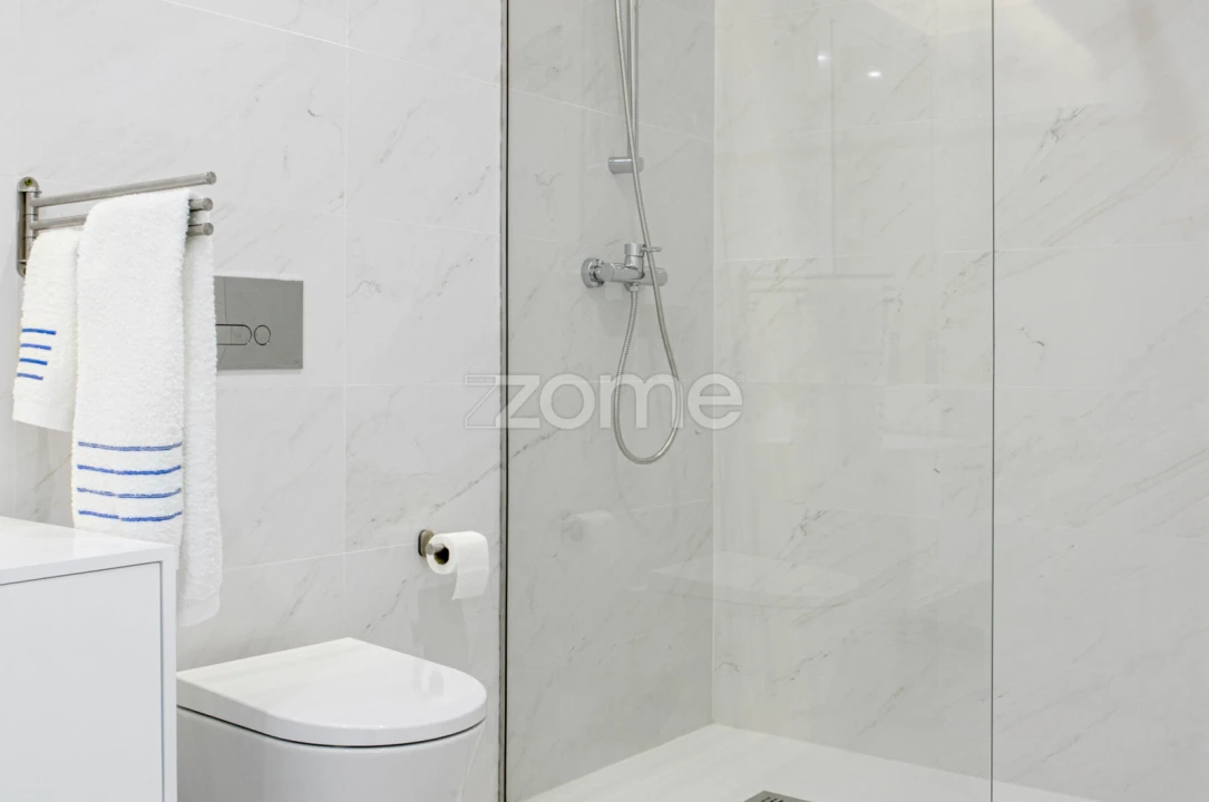 Apartamento T1 para Arrendamento em Cedofeita, Santo Ildefonso, Sé, Miragaia, São Nicolau e Vitória Foto 17