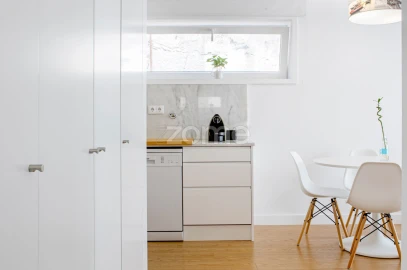 Apartamento T1 para Arrendamento em Cedofeita, Santo Ildefonso, Sé, Miragaia, São Nicolau e Vitória