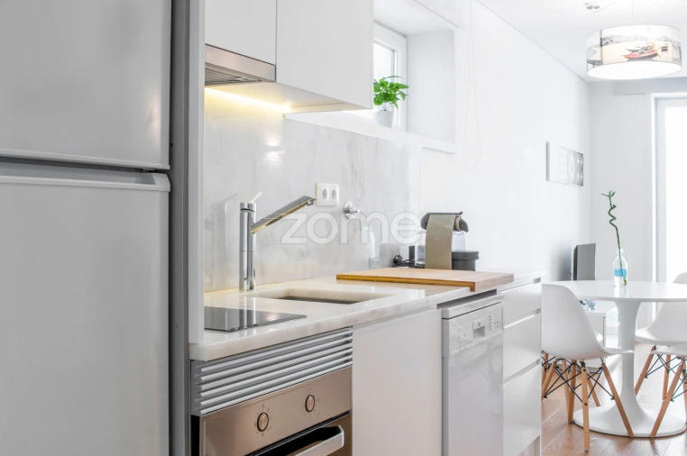 Apartamento T1 para Arrendamento em Cedofeita, Santo Ildefonso, Sé, Miragaia, São Nicolau e Vitória Foto 4