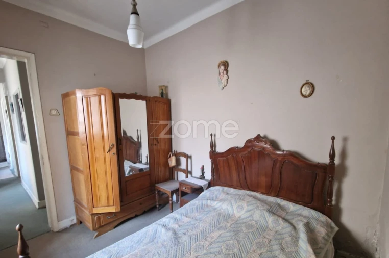 Moradia T7 para Venda em Vila Nova de Tazem Foto 13