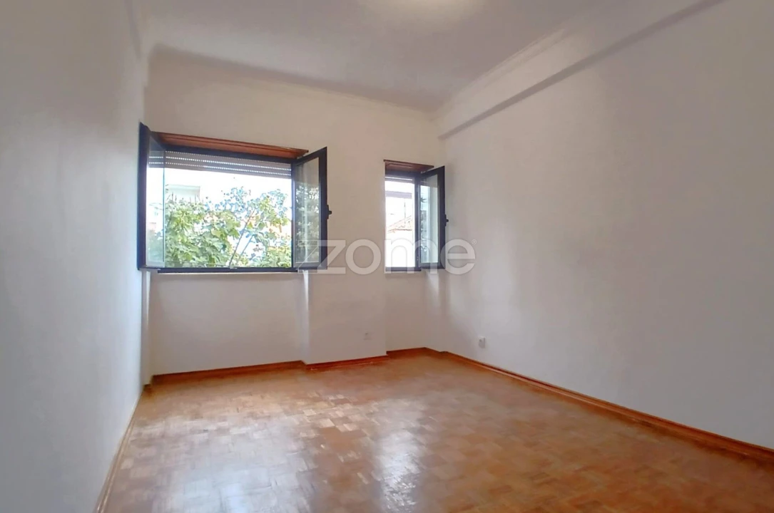 Apartamento T3 para Arrendamento em Carcavelos e Parede Foto 18