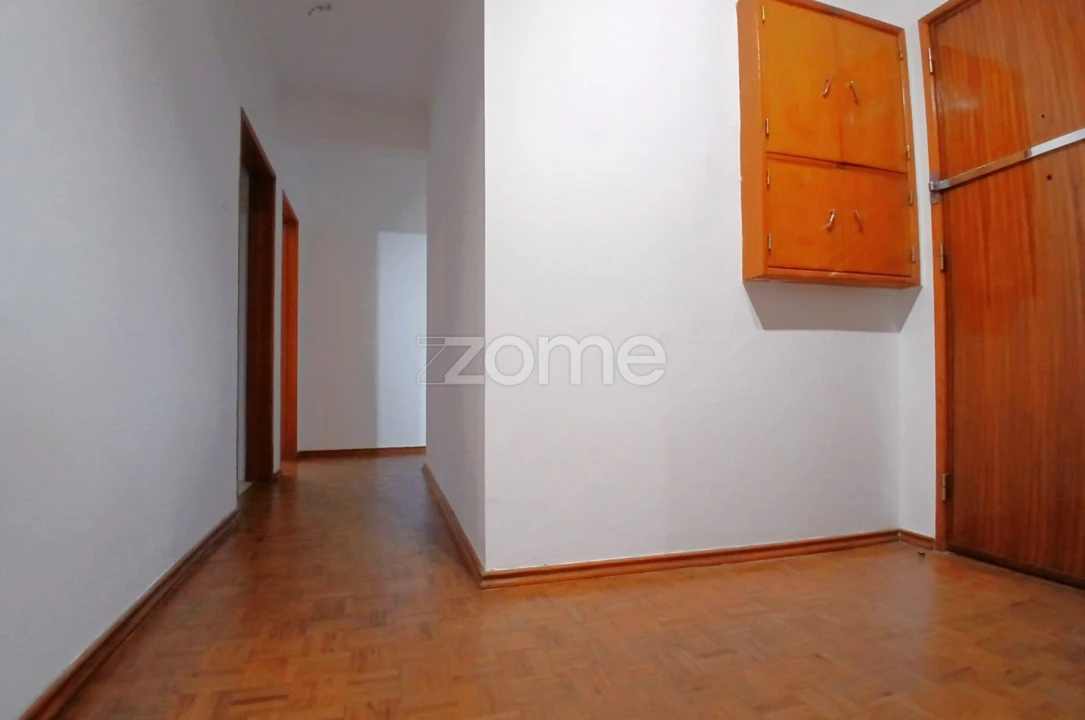 Apartamento T3 para Arrendamento em Carcavelos e Parede Foto 16