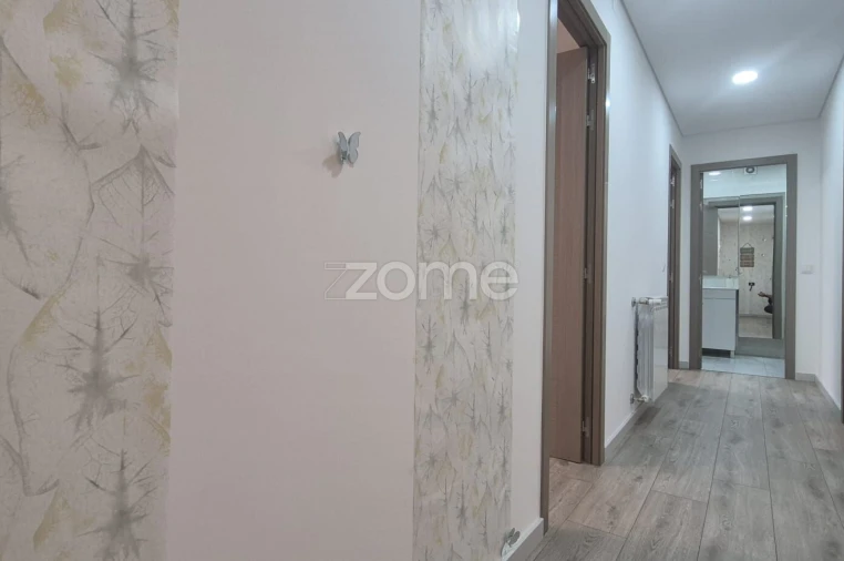 Apartamento T3 para Venda em Vila Nova de Famalicão e Calendário Foto 23