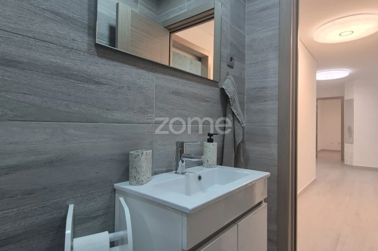 Apartamento T3 para Venda em Vila Nova de Famalicão e Calendário Foto 17