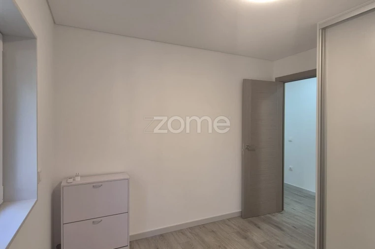 Apartamento T3 para Venda em Vila Nova de Famalicão e Calendário Foto 32