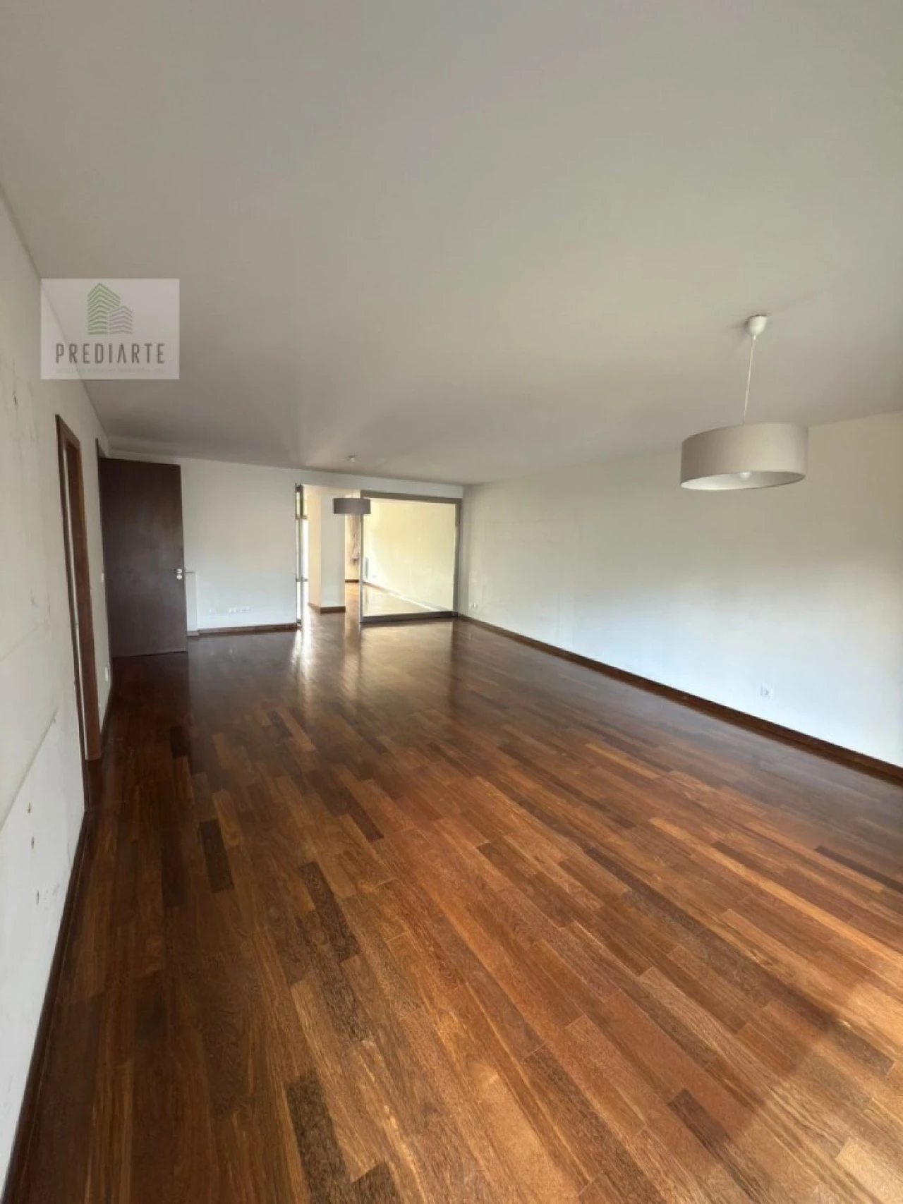 Apartamento T5 para Venda em Paranhos Foto 6