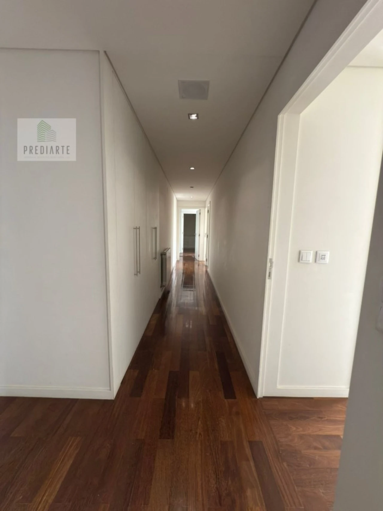 Apartamento T5 para Venda em Paranhos Foto 11