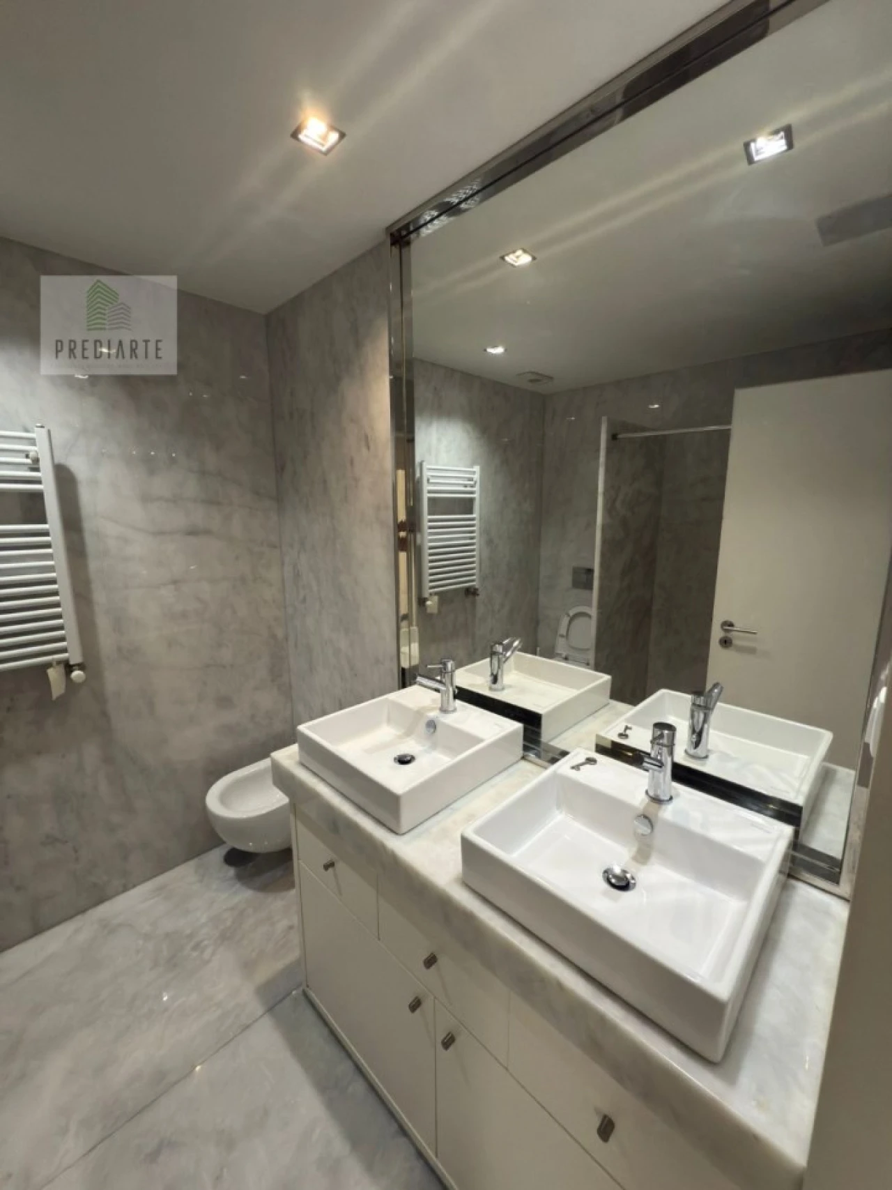 Apartamento T5 para Venda em Paranhos Foto 16