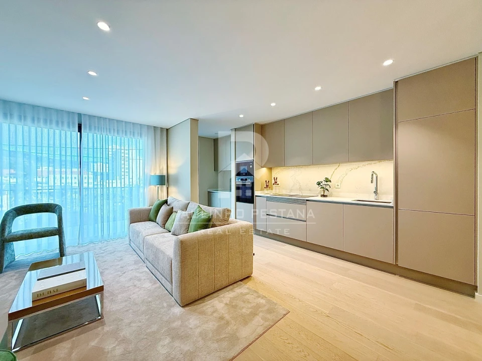 Apartamento T2 para Venda em São Martinho Foto 7