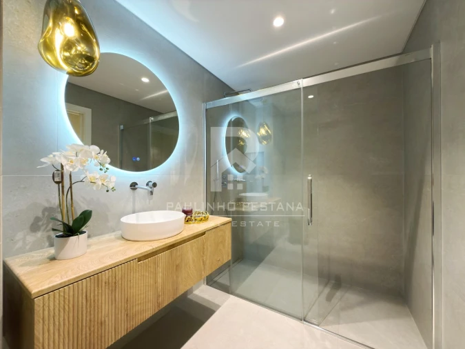 Apartamento T2 para Venda em São Martinho Foto 12