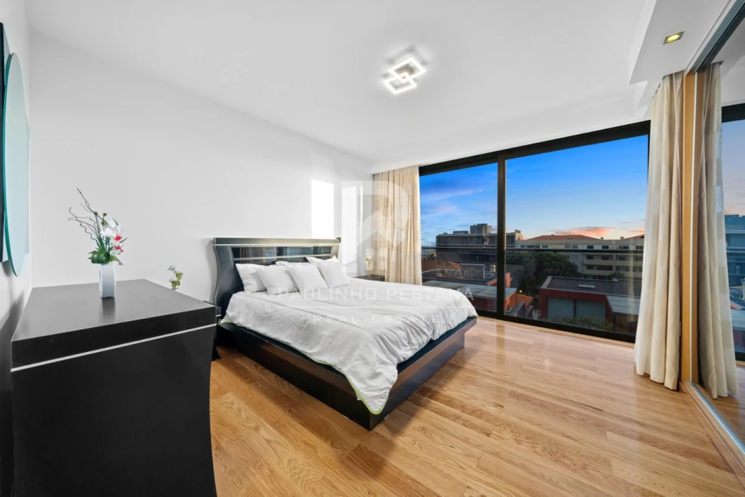 Moradia T3 para Venda em São Martinho Foto 17