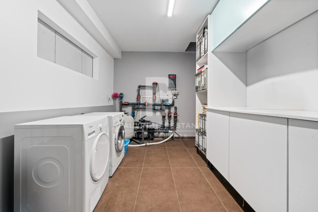 Moradia T3 para Venda em São Martinho Foto 32