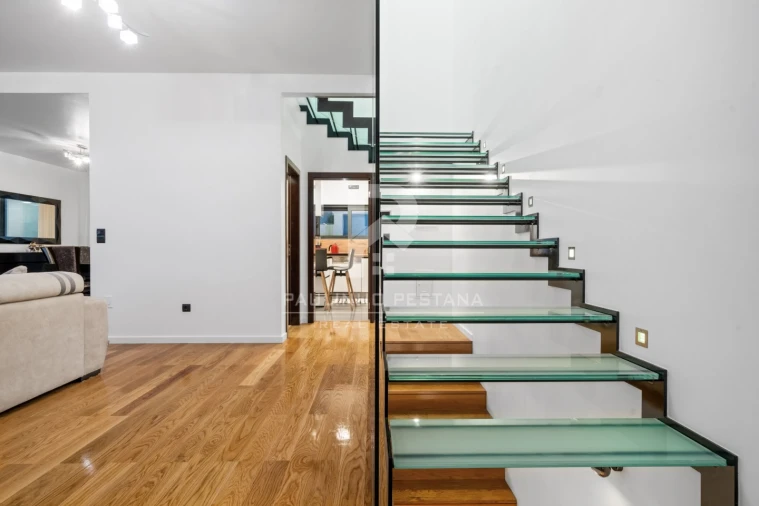 Moradia T3 para Venda em São Martinho Foto 10