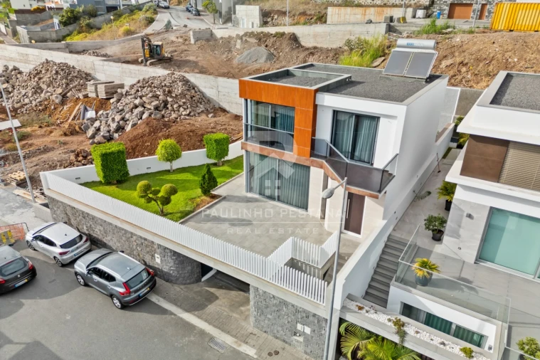 Moradia T3 para Venda em São Martinho Foto 38