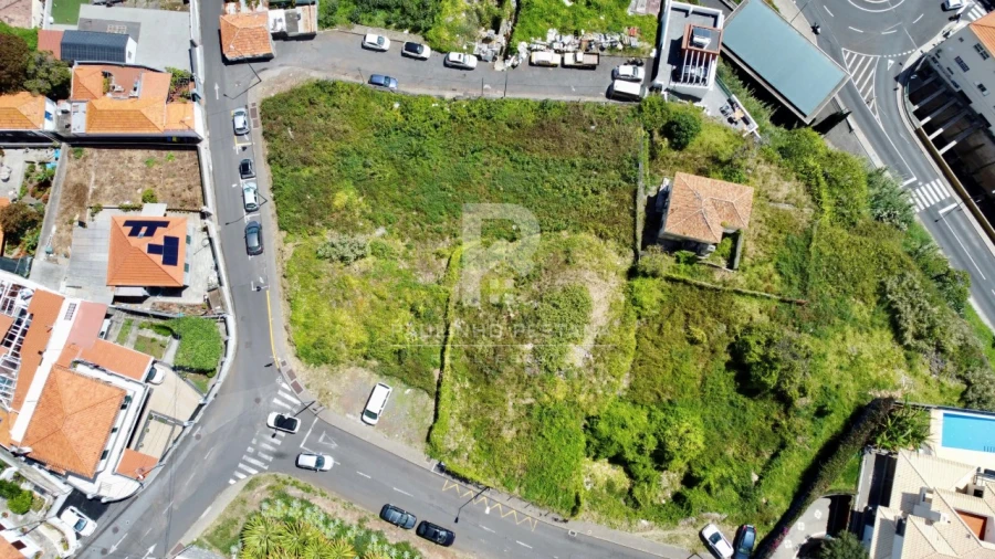 Terreno para Venda em Funchal (São Pedro) Foto 6