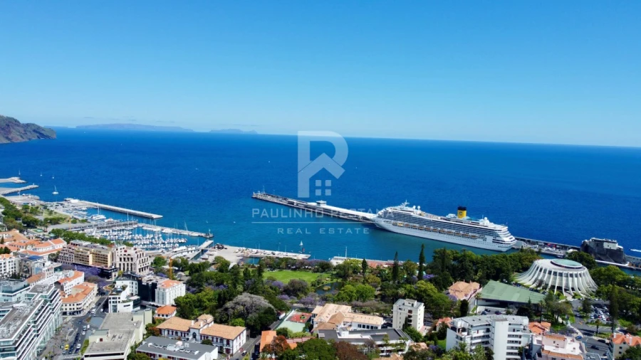 Terreno para Venda em Funchal (São Pedro) Foto 10