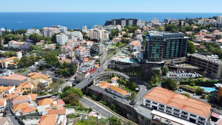 Terreno para Venda em Funchal (São Pedro) Foto 15