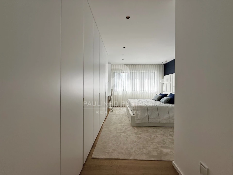 Apartamento T3 para Venda em São Martinho Foto 18