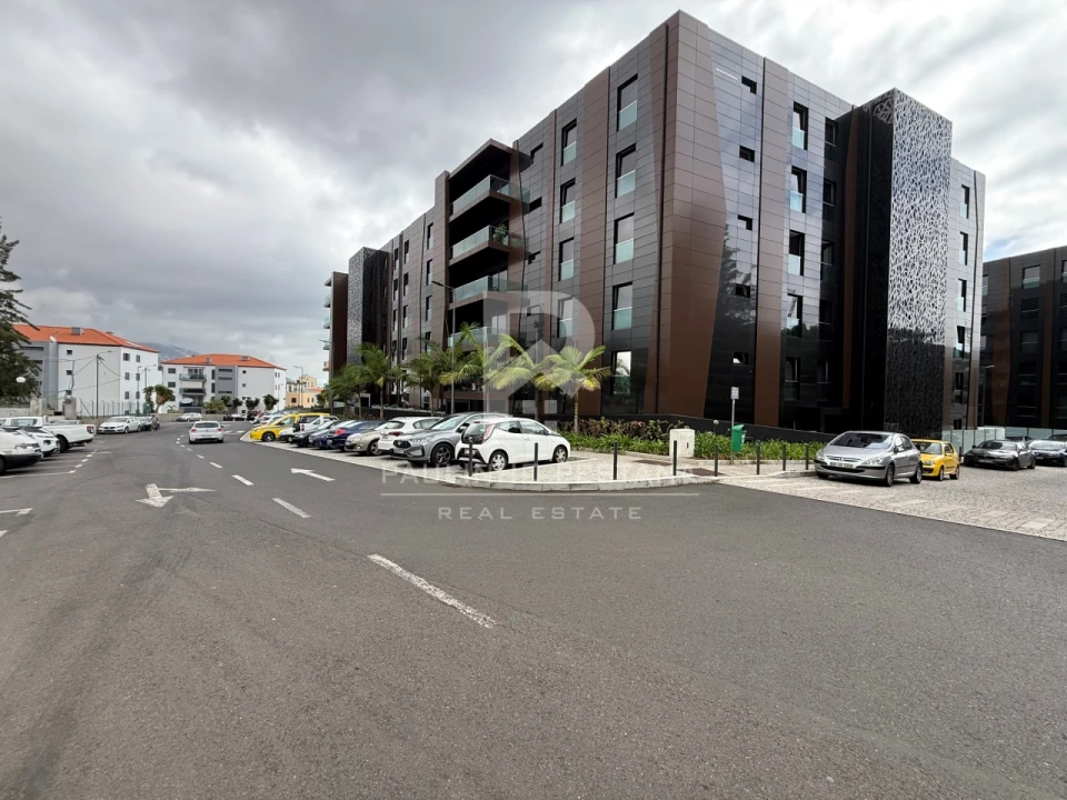 Apartamento T3 para Venda em São Martinho Foto 28