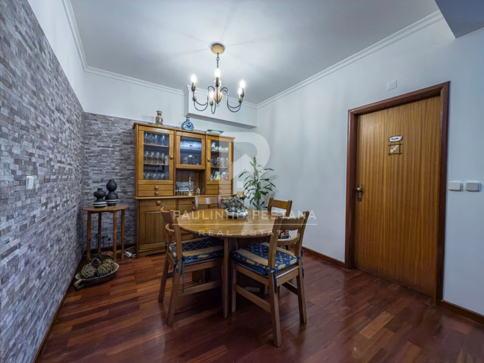 Apartamento T2 para Venda em Caniço Foto 5