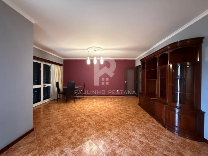 Moradia T2 para Venda em Santo Antonio Foto 3