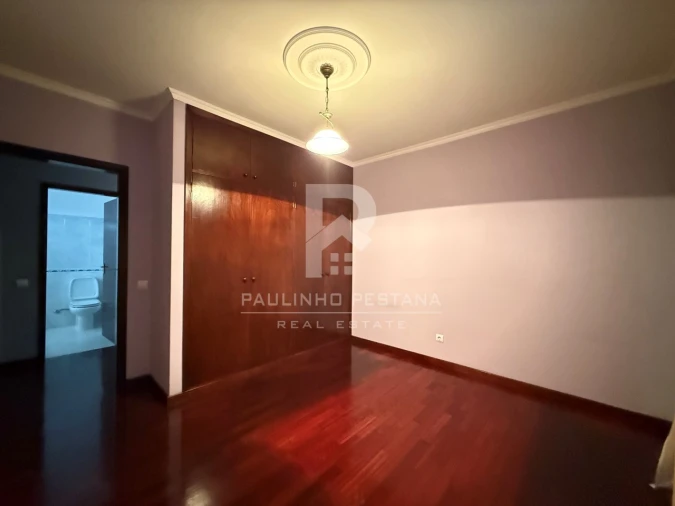 Moradia T2 para Venda em Santo Antonio Foto 8