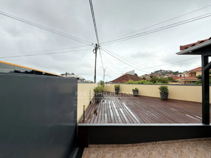 Moradia T2 para Venda em Santo Antonio Foto 9