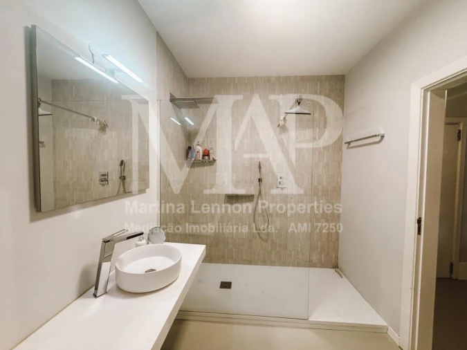 Apartamento T1 para Venda em Cascais e Estoril Foto 17