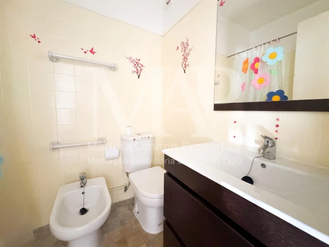 Apartamento T3 para Venda em Carcavelos e Parede Foto 18