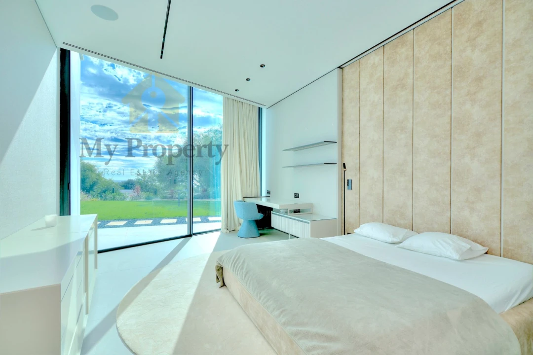 Moradia T4 para Venda em Guia Foto 30