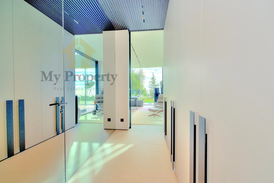 Moradia T4 para Venda em Guia Foto 48