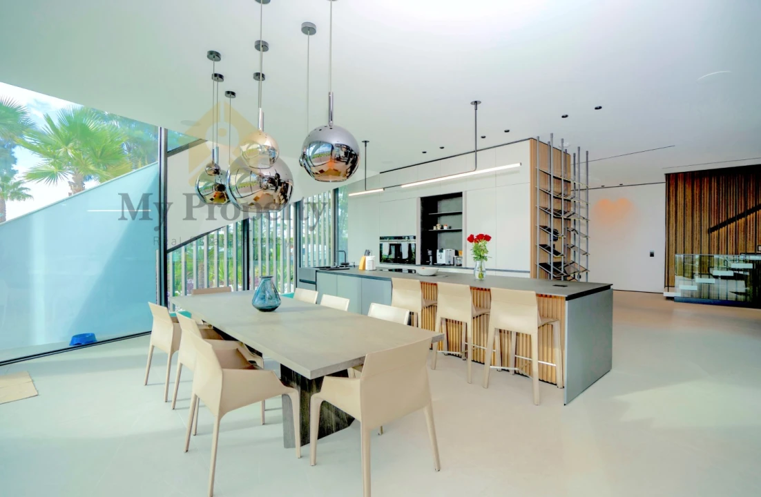 Moradia T4 para Venda em Guia Foto 58