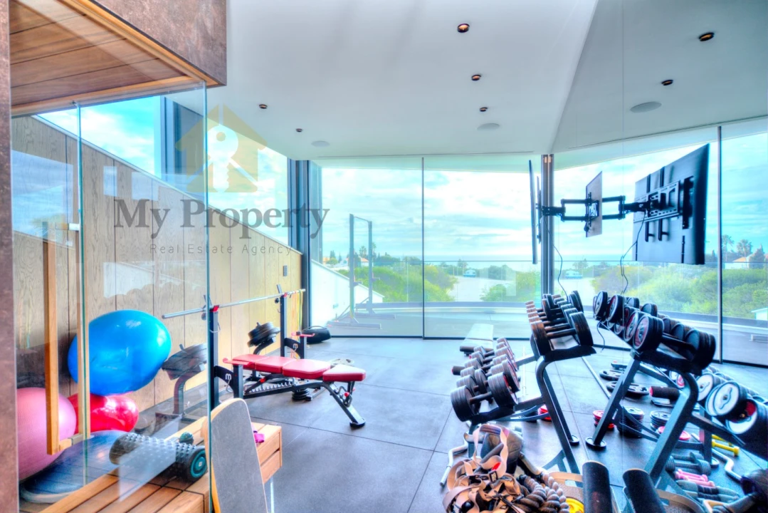 Moradia T4 para Venda em Guia Foto 61