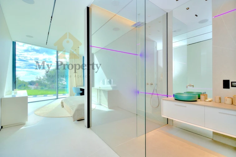 Moradia T4 para Venda em Guia Foto 31