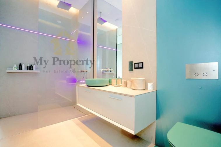 Moradia T4 para Venda em Guia Foto 44