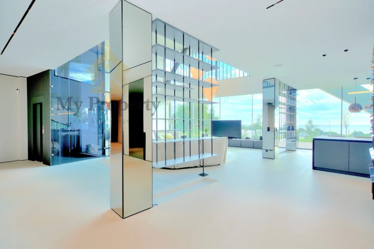 Moradia T4 para Venda em Guia Foto 53