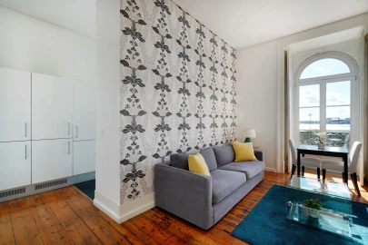 Apartamento T1 para Arrendamento em Misericórdia