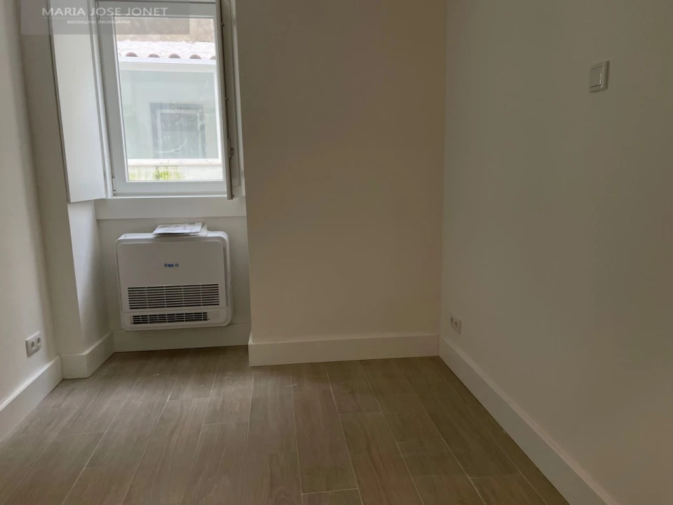 Apartamento T2 para Venda em Estrela Foto 10