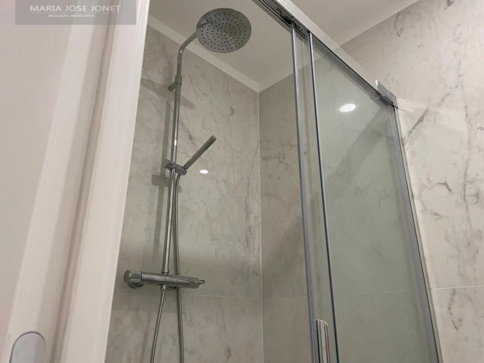 Apartamento T2 para Venda em Estrela Foto 13