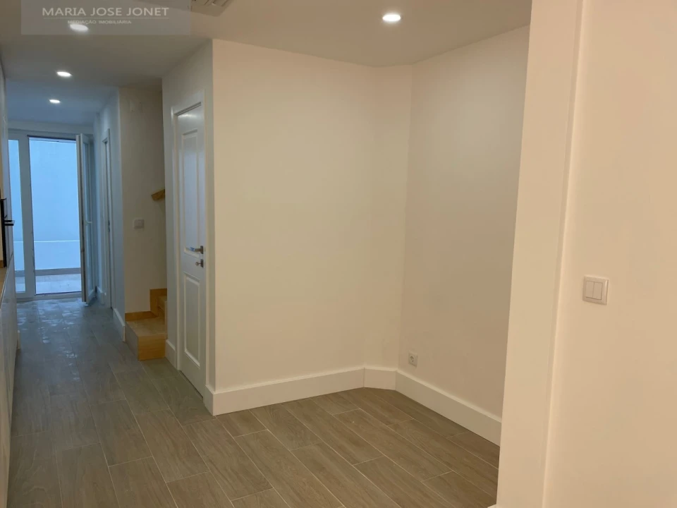 Apartamento T2 para Venda em Estrela Foto 20