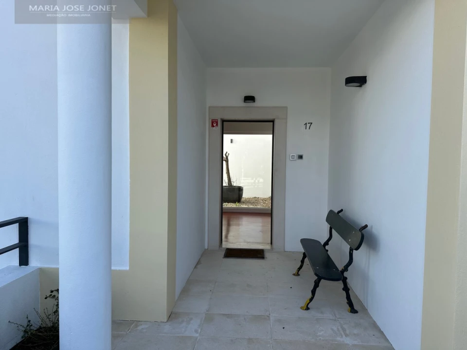 Moradia T4 para Arrendamento em Alcabideche Foto 7