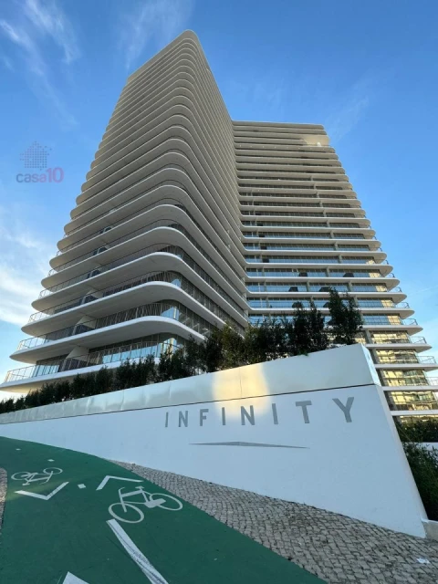 Apartamento T2 para Venda em Campolide