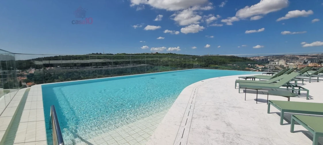 Apartamento T2 para Venda em Campolide Foto 2