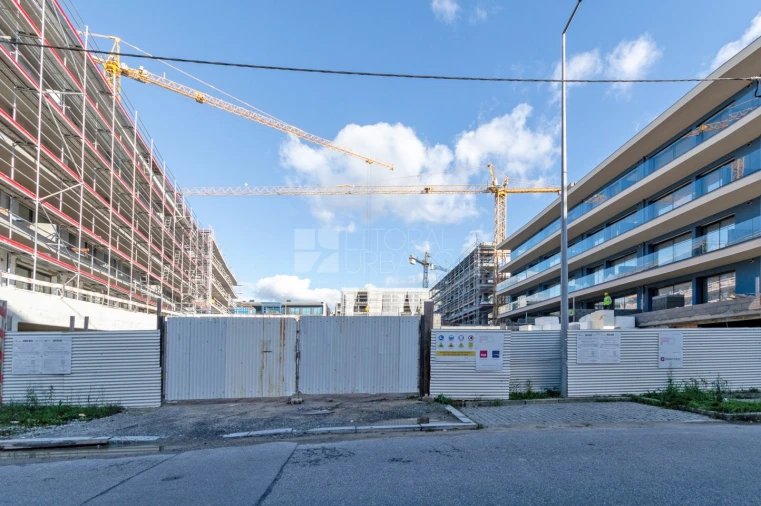 Apartamento T1 para Venda em Madalena Foto 6