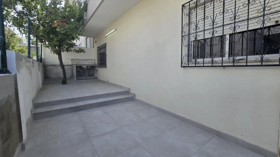 Moradia T7 para Venda em Santa Iria de Azoia, São João da Talha e Bobadela Foto 29